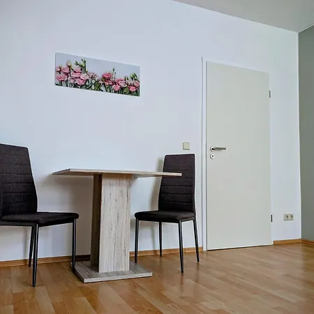 Апартаменты Business- & Urlaubswohnung *