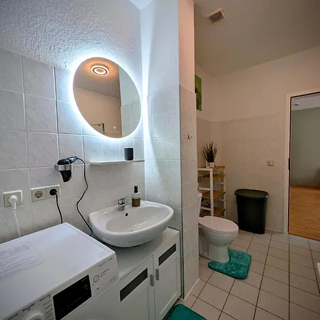 Business- & Urlaubswohnung *